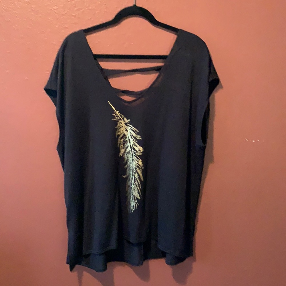 Sleeveless blouse